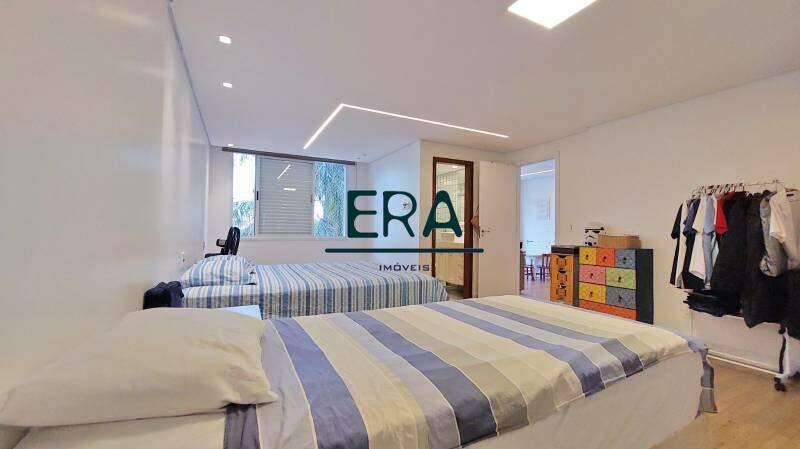 Casa, Comiteco, 5 Quartos, 3 Vagas, 4 Suítes