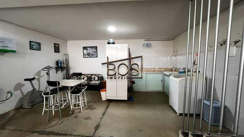 Casa, Santa Efigênia, 3 Quartos, 2 Vagas, 2 Suítes