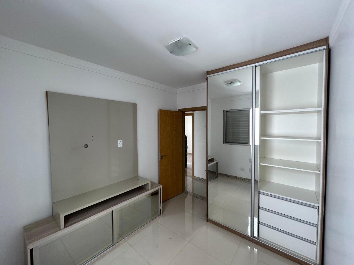 Apartamento, Castelo, 3 Quartos, 2 Vagas, 1 Suíte