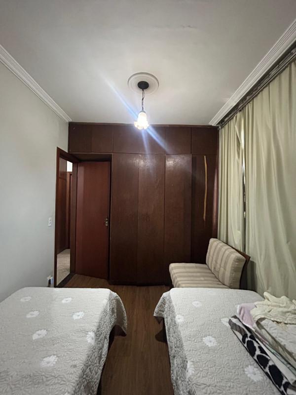 Casa, Tirol (barreiro), 4 Quartos, 3 Vagas, 1 Suíte
