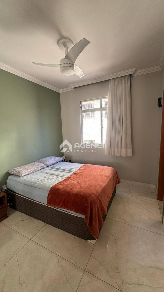Apartamento, Castelo, 2 Quartos, 0 Vaga, 1 Suíte