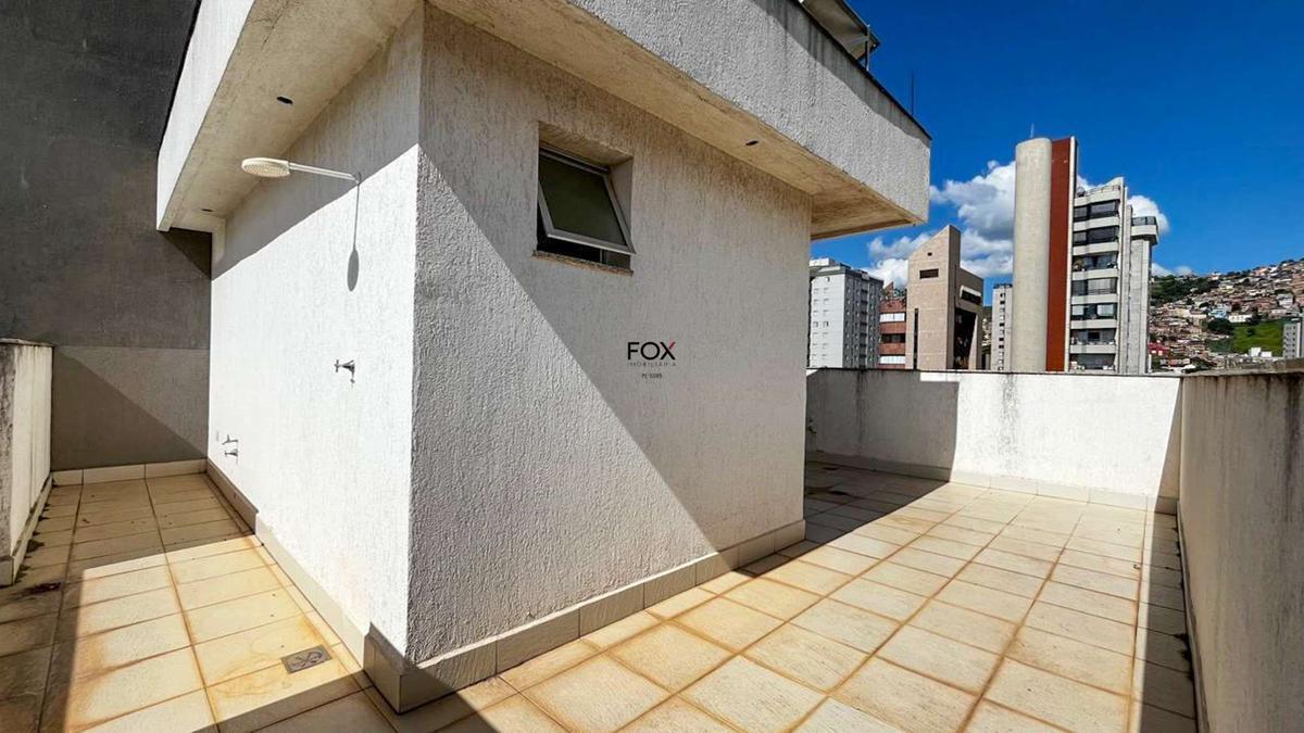 Cobertura, Serra, 2 Quartos, 3 Vagas, 1 Suíte