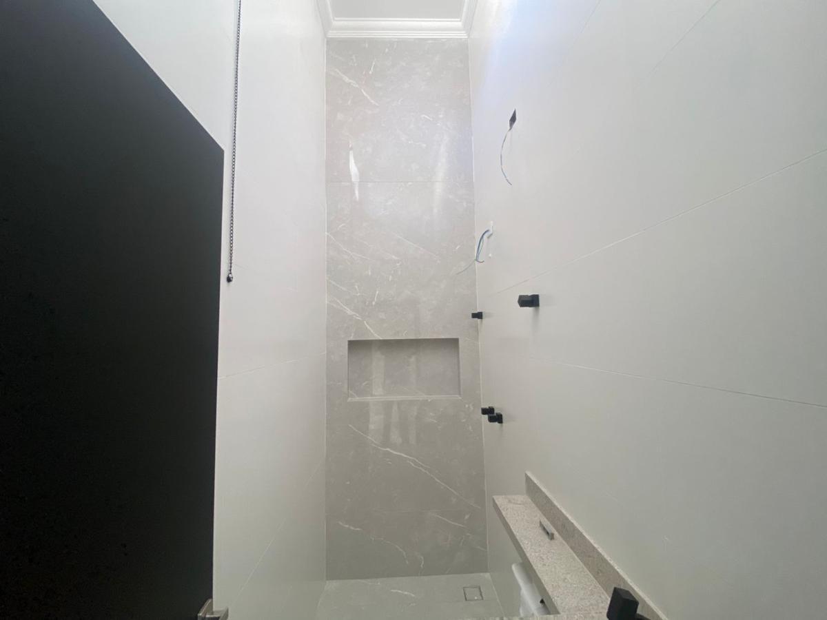 Casa, Itapoã, 3 Quartos, 2 Vagas, 1 Suíte