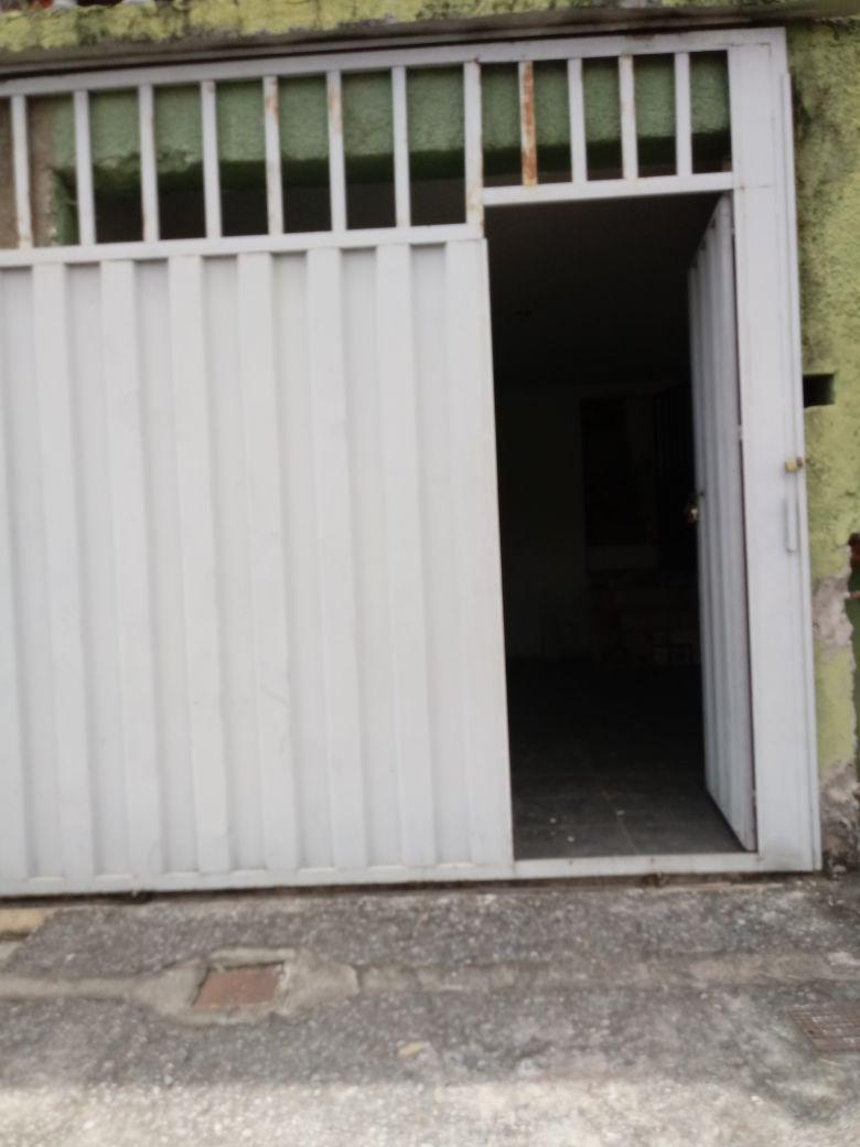 Casa, Floramar, 3 Quartos, 1 Vaga, 1 Suíte