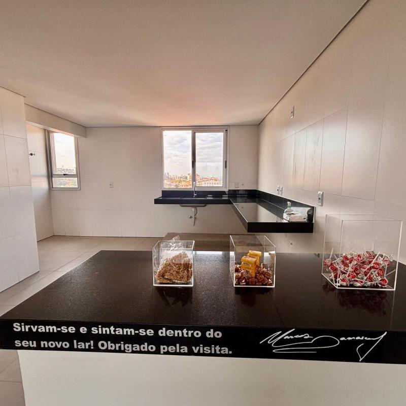 Cobertura, Monsenhor Messias, 4 Quartos, 3 Vagas, 1 Suíte