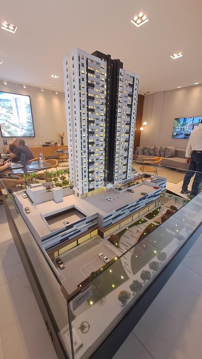 Apartamento, Estoril, 3 Quartos, 0 Vaga, 1 Suíte