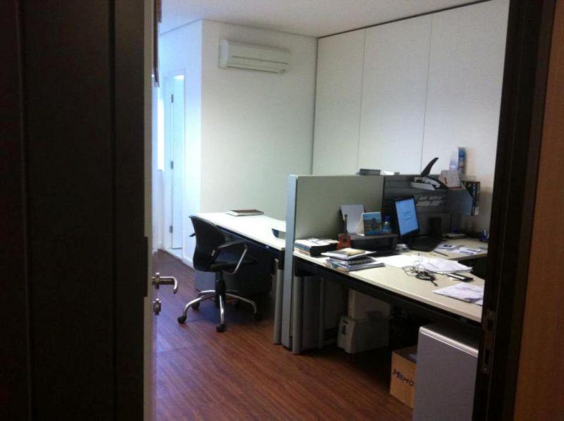 Andar, Estoril, 0 Quarto, 2 Vagas