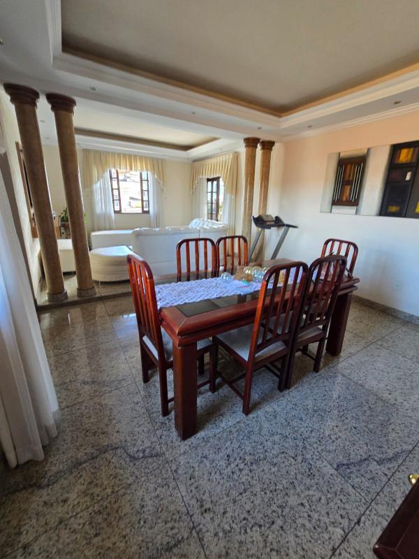 Casa, Alípio de Melo, 8 Quartos, 6 Vagas, 3 Suítes