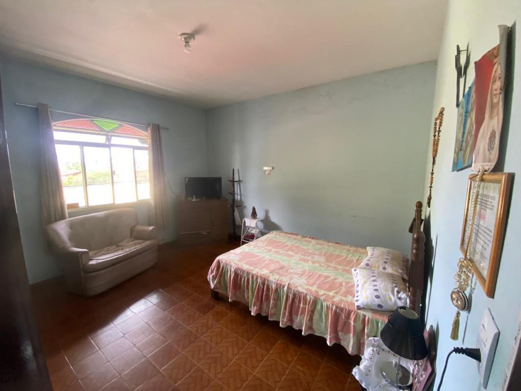 Casa, Industrial, 3 Quartos, 3 Vagas