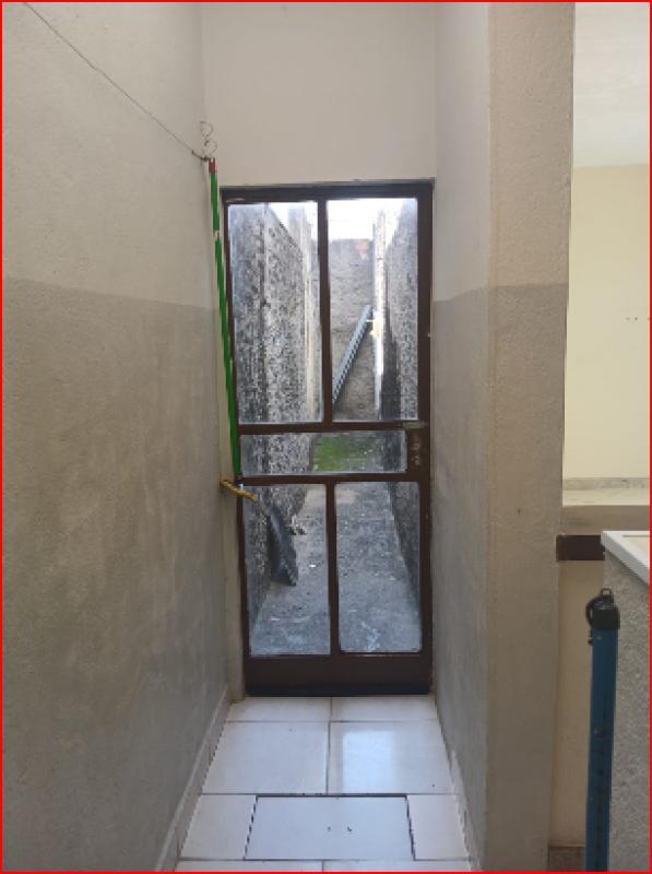 Casa, Floramar, 2 Quartos, 0 Vaga