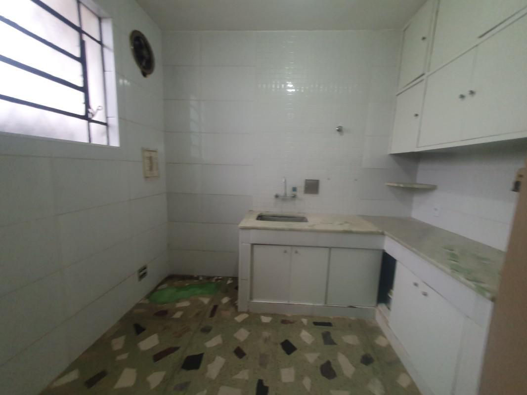 Casa, Nova Suíssa, 4 Quartos, 4 Vagas, 1 Suíte