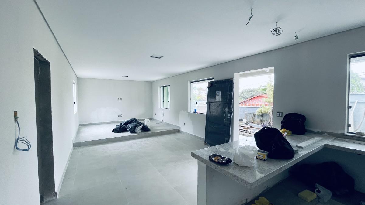 Casa, Alípio de Melo, 3 Quartos, 4 Vagas, 2 Suítes