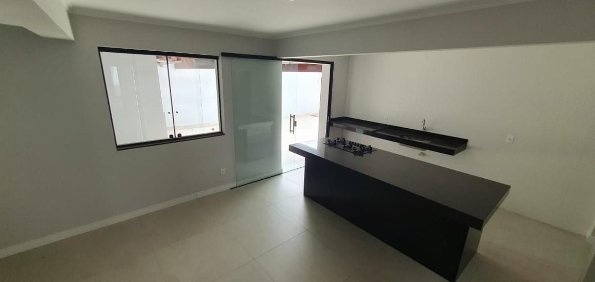 Casa, Monte Castelo, 3 Quartos, 4 Vagas, 1 Suíte