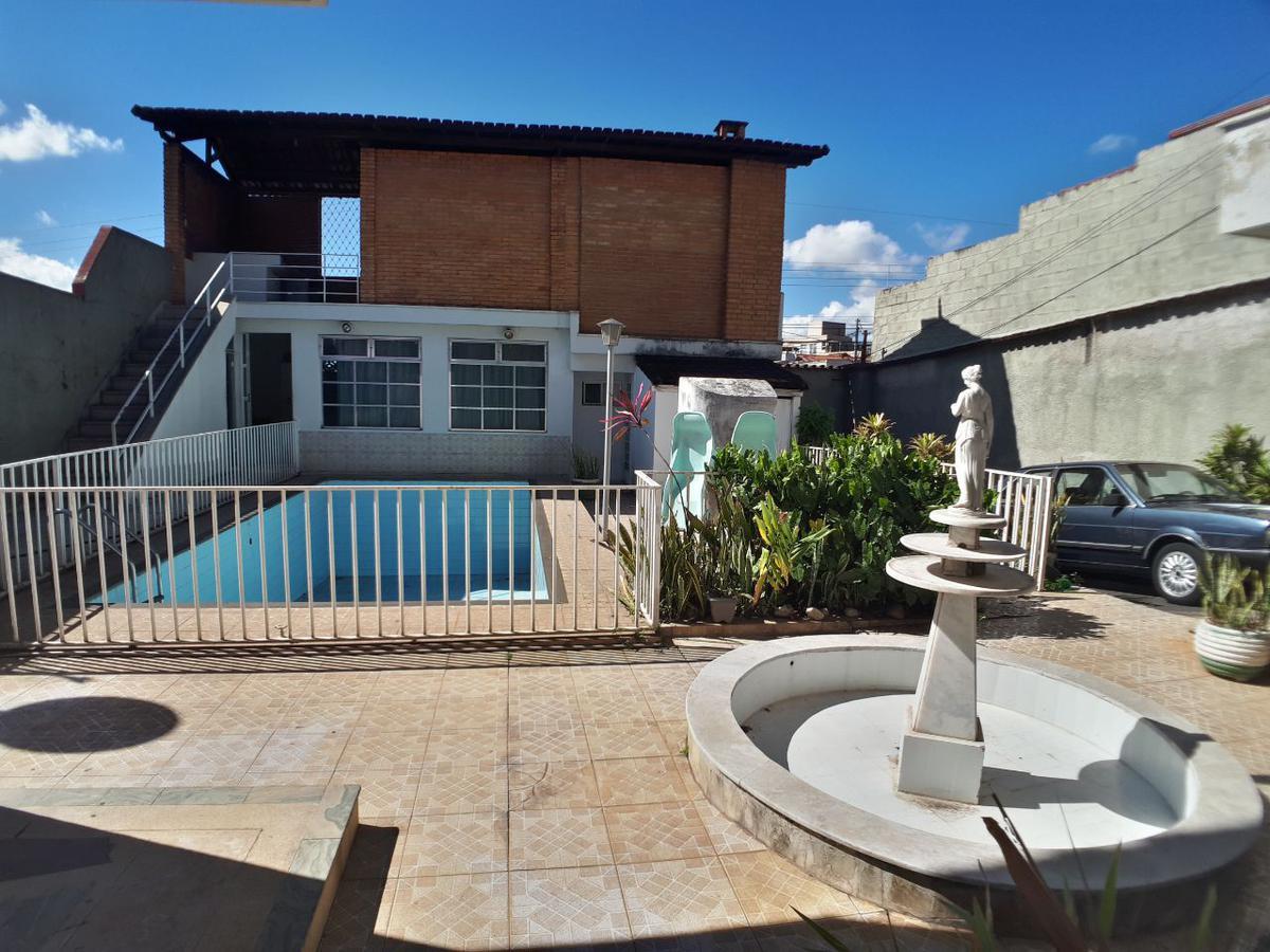 Casa, Padre Eustáquio, 3 Quartos, 17 Vagas, 1 Suíte