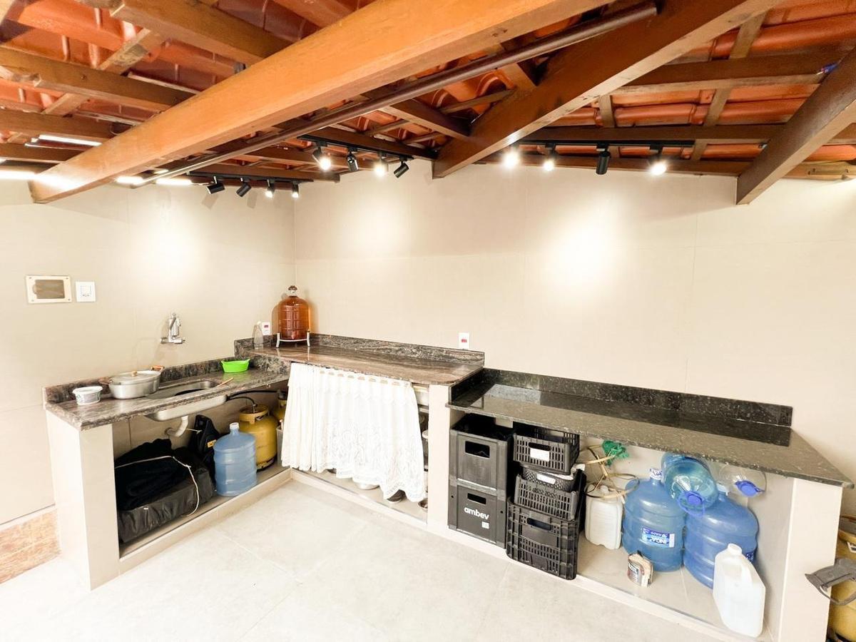 Casa, Alípio de Melo, 3 Quartos, 3 Vagas, 1 Suíte