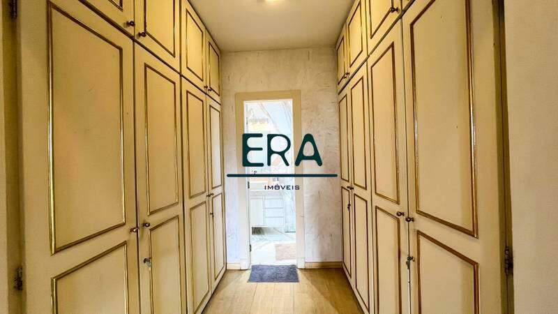 Apartamento, Funcionários, 4 Quartos, 2 Vagas, 1 Suíte