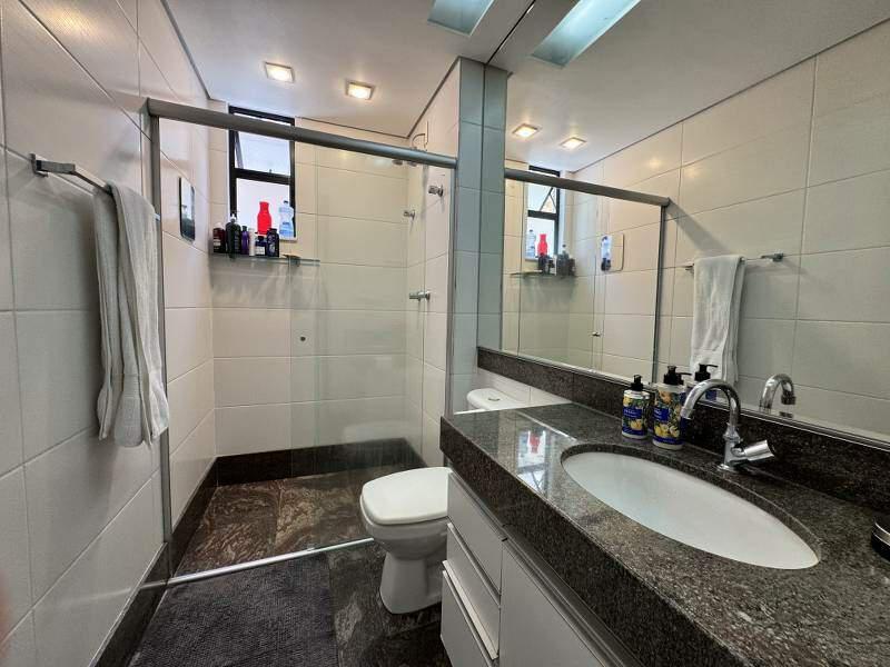 Apartamento, Sion, 3 Quartos, 4 Vagas, 1 Suíte