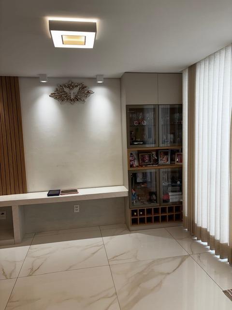 Apartamento, Sagrada Família, 3 Quartos, 2 Vagas, 1 Suíte