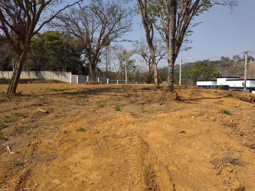 Lote, Condomínio Versailles Ville de France, 0 Quarto, 0 Vaga