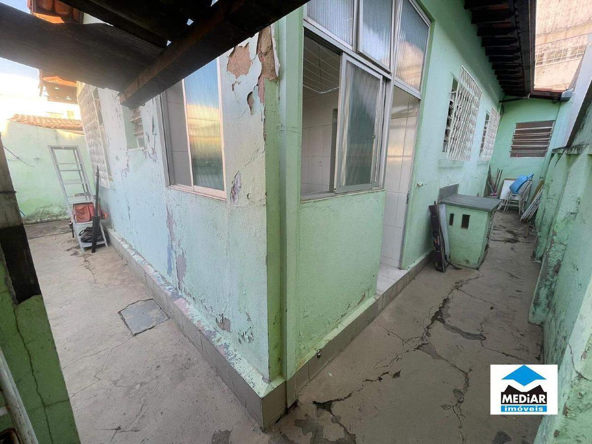 Casa, Sagrada Família, 3 Quartos, 10 Vagas