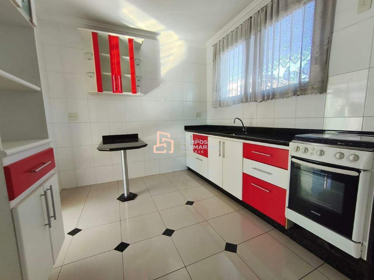 Apartamento, Barreiro, 3 Quartos, 2 Vagas, 1 Suíte