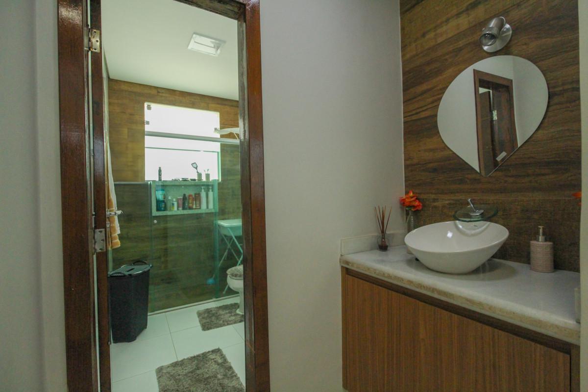 Casa, Novo Eldorado, 4 Quartos, 4 Vagas, 1 Suíte