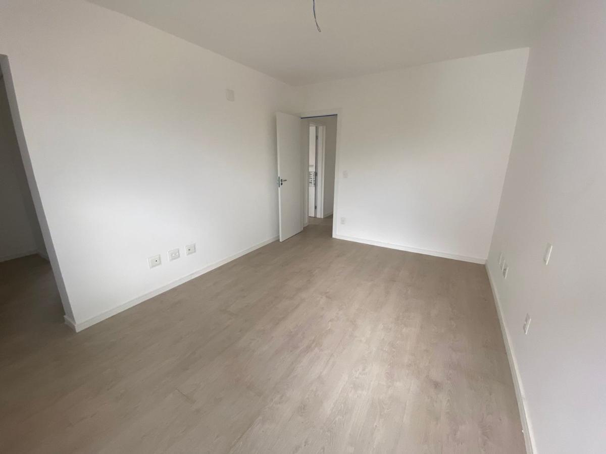 Apartamento, Jaraguá, 4 Quartos, 4 Vagas, 2 Suítes