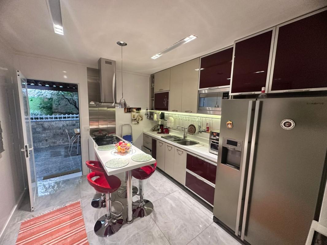 Casa, Novo Progresso, 4 Quartos, 6 Vagas, 1 Suíte