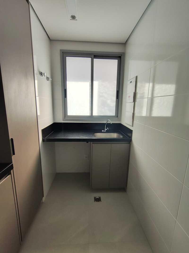 Apartamento, Sagrada Família, 3 Quartos, 2 Vagas, 1 Suíte