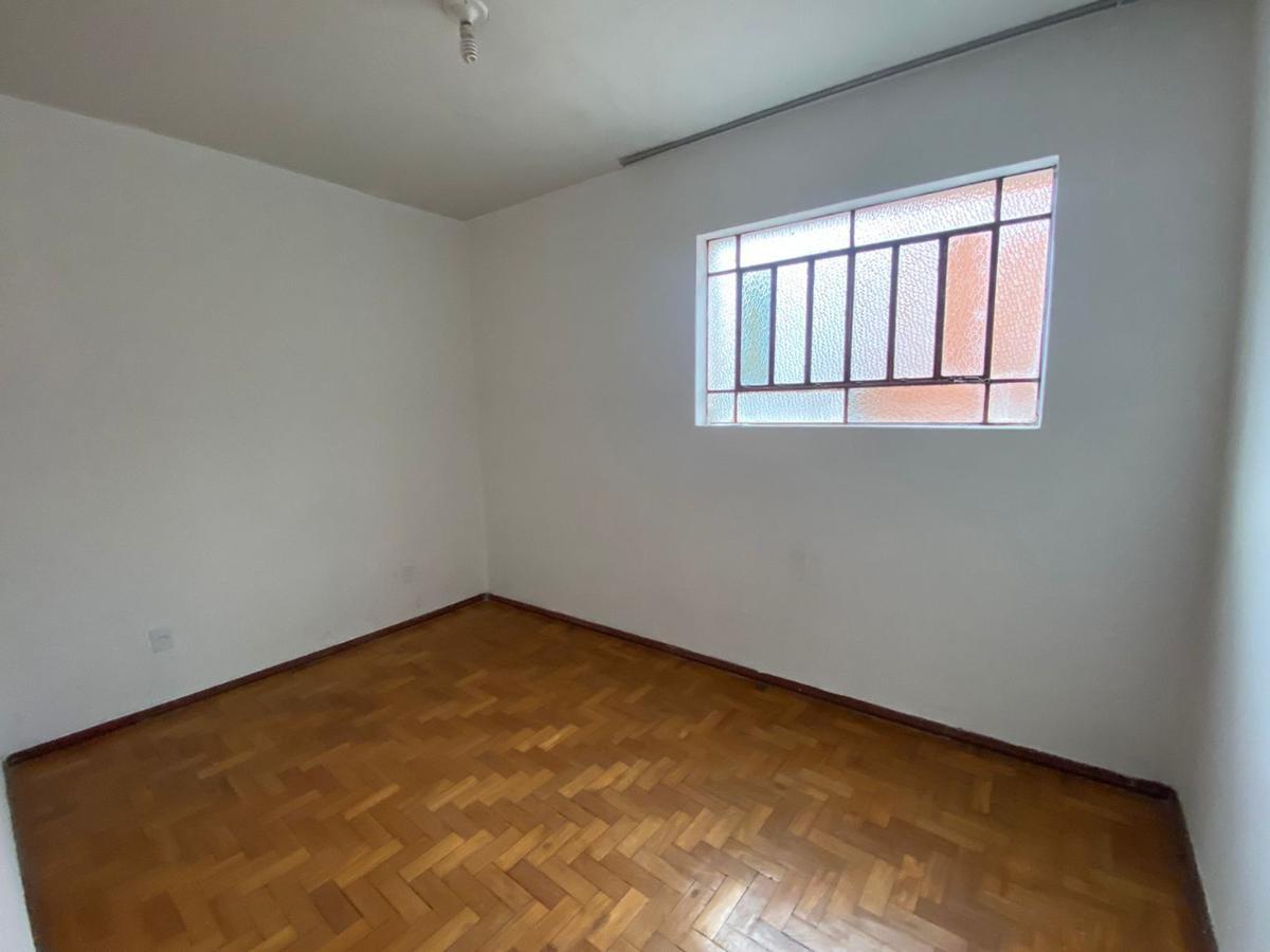 Casa, Colégio Batista, 4 Quartos, 2 Vagas, 1 Suíte