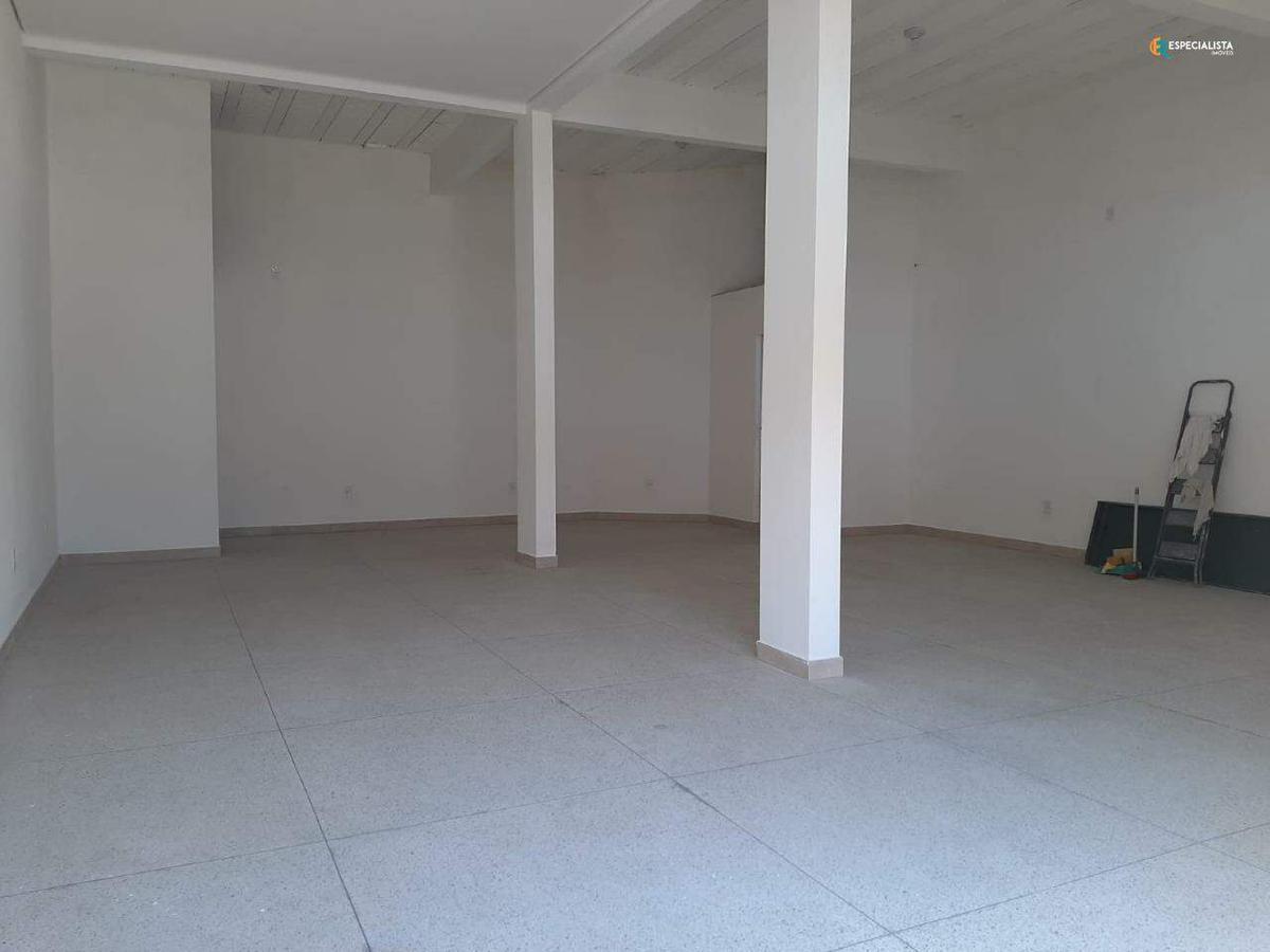 Andar, Dona Rosarinha, 0 Quarto, 0 Vaga