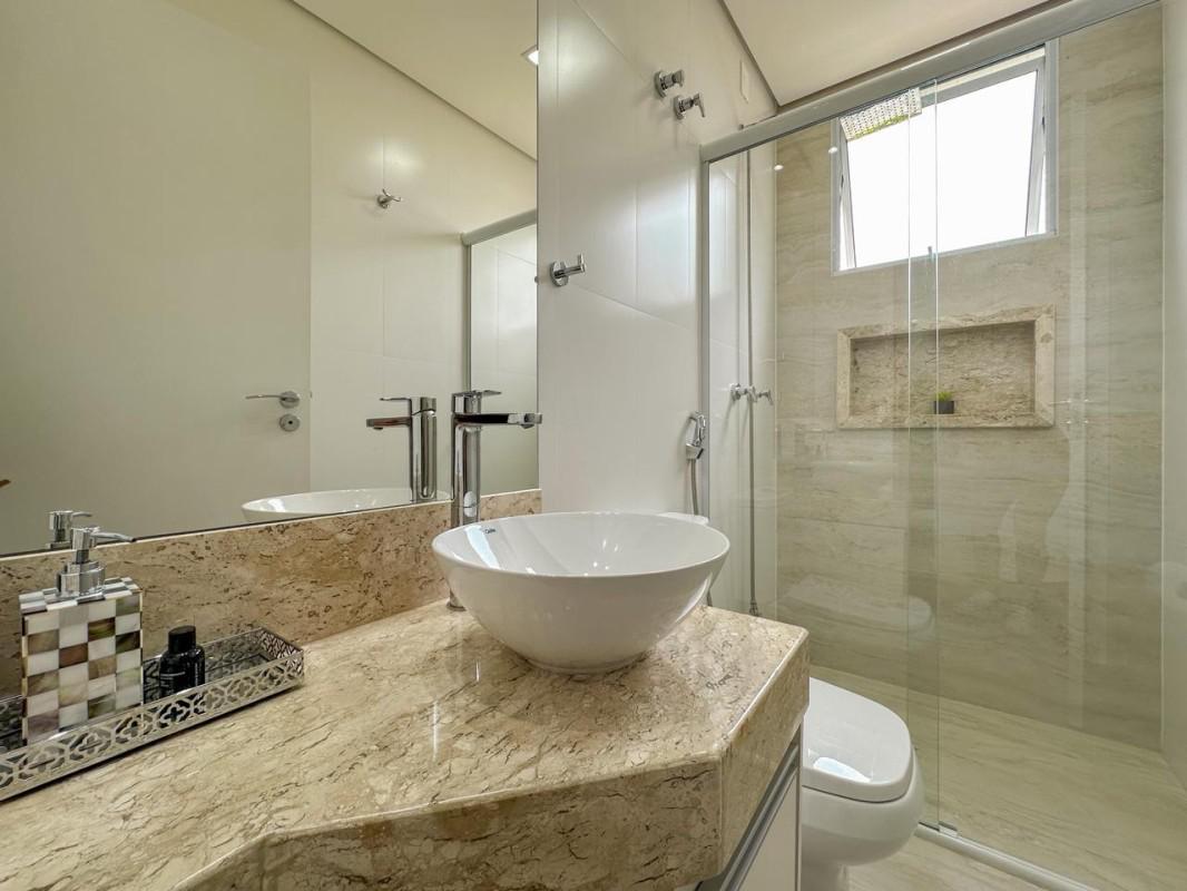 Cobertura, Ouro Preto, 3 Quartos, 2 Vagas, 1 Suíte