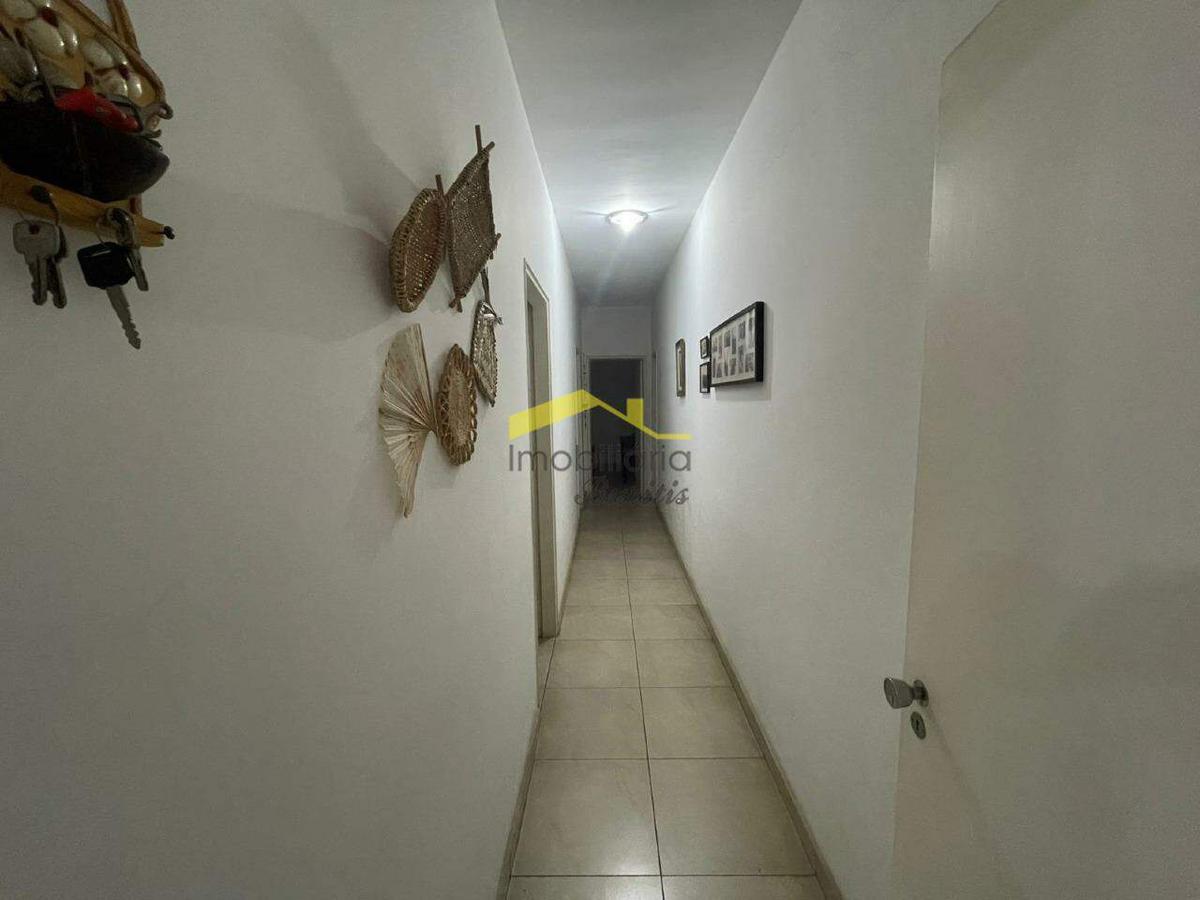 Casa, Betânia, 3 Quartos, 3 Vagas, 1 Suíte