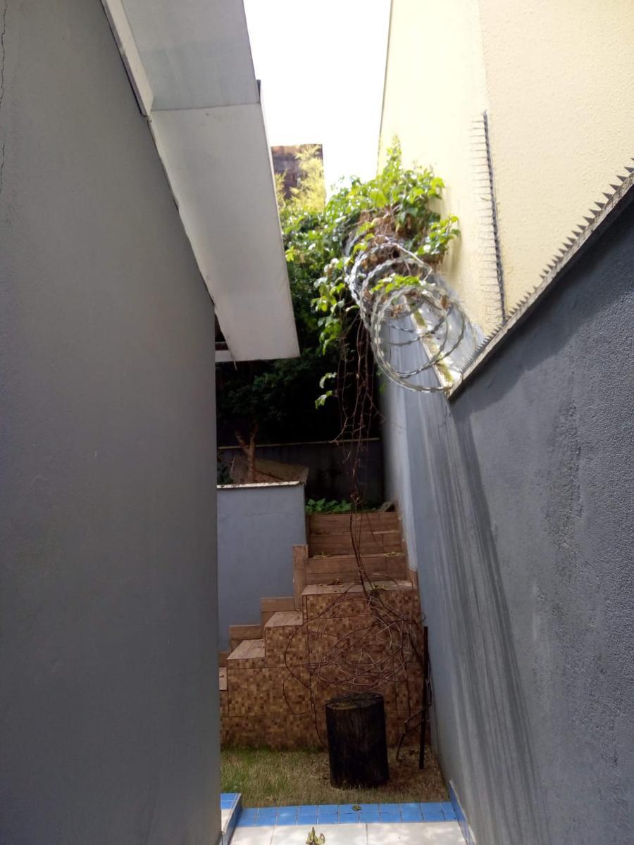 Casa, Alto das Flores, 2 Quartos, 3 Vagas, 1 Suíte