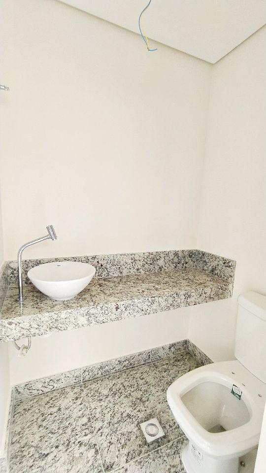 Cobertura, Savassi, 2 Quartos, 2 Vagas, 2 Suítes