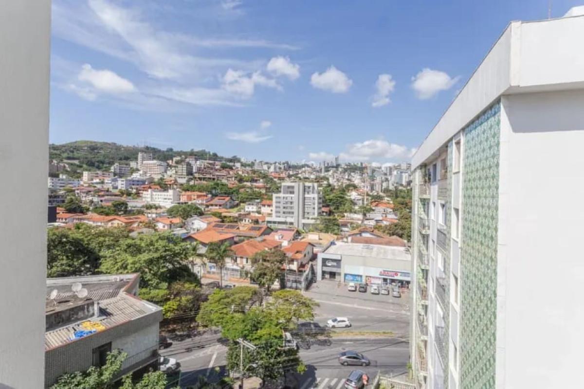 Apartamento, Vila Paris, 4 Quartos, 2 Vagas, 1 Suíte