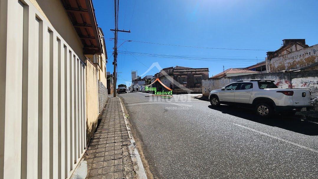 Casa, Centro, 0 Quarto, 0 Vaga