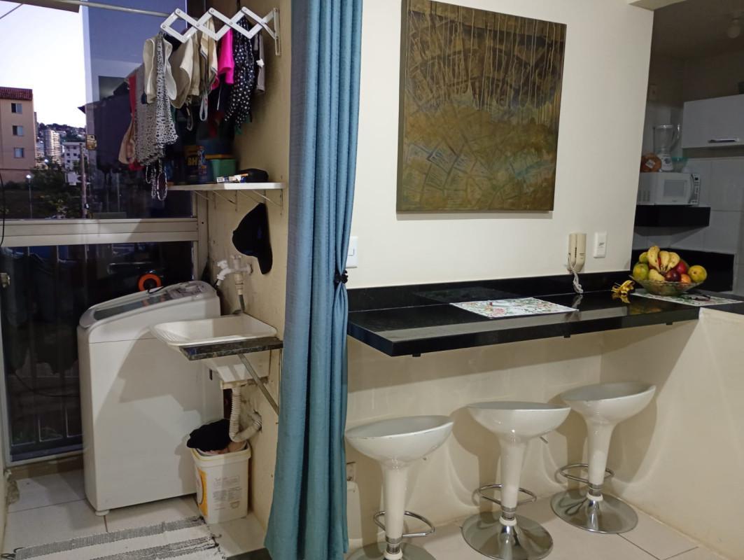 Apartamento, Santa Lúcia, 2 Quartos, 1 Vaga