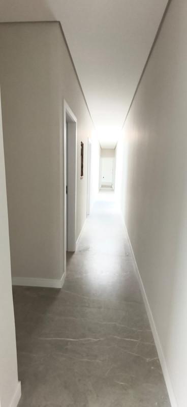 Casa, Trevo, 4 Quartos, 4 Vagas, 2 Suítes