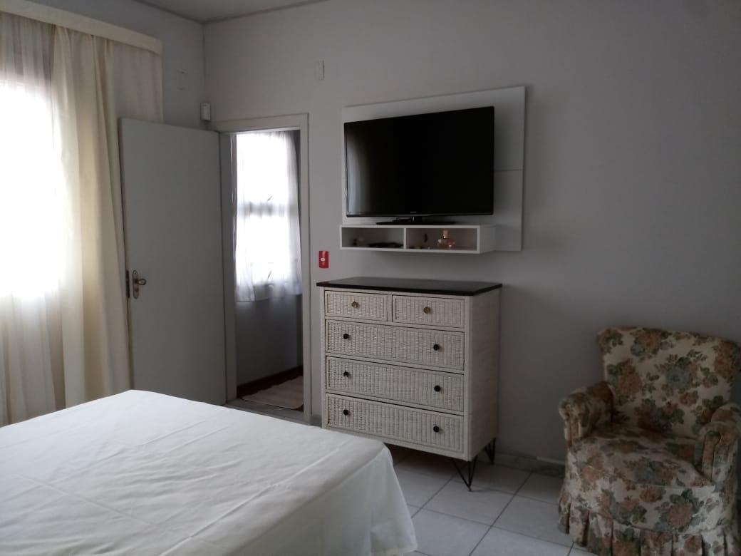 Casa, Guarujá, 3 Quartos, 2 Vagas, 1 Suíte