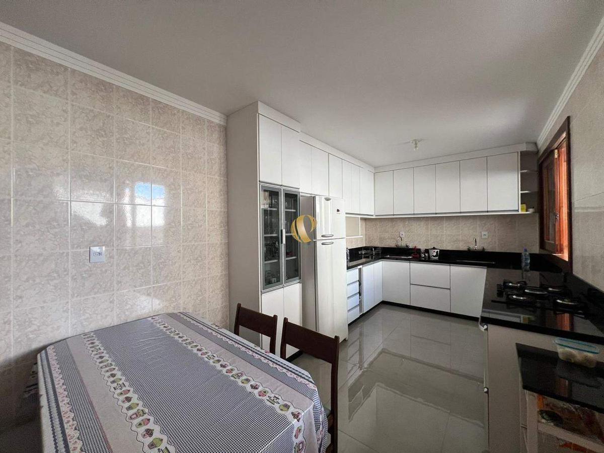 Casa, Jardim Arizona, 5 Quartos, 4 Vagas, 2 Suítes