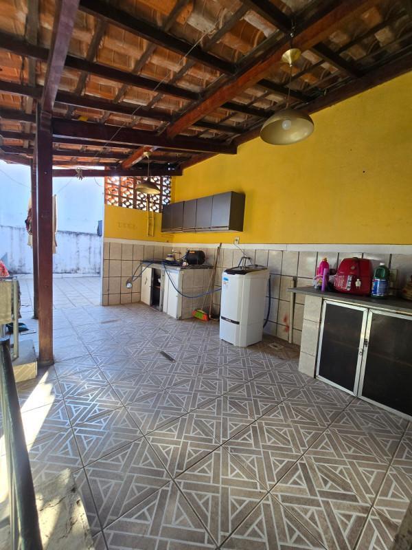 Casa, Conjunto Celso Machado, 4 Quartos, 2 Vagas, 1 Suíte