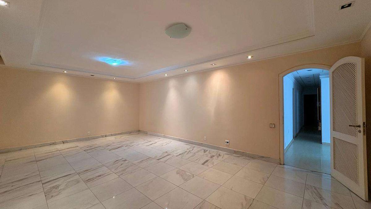 Casa, Vila Paris, 4 Quartos, 4 Vagas, 2 Suítes