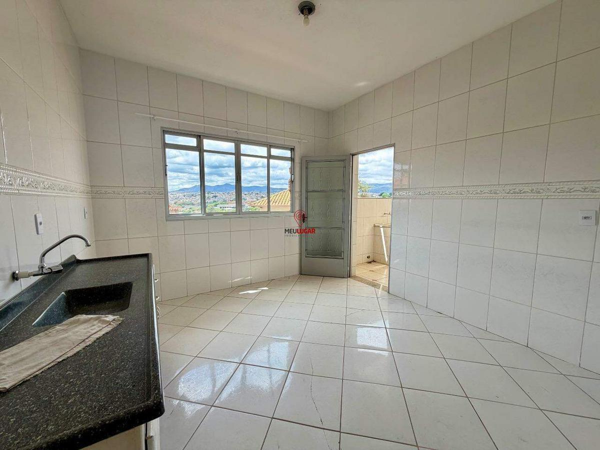 Casa, Tirol, 3 Quartos, 5 Vagas