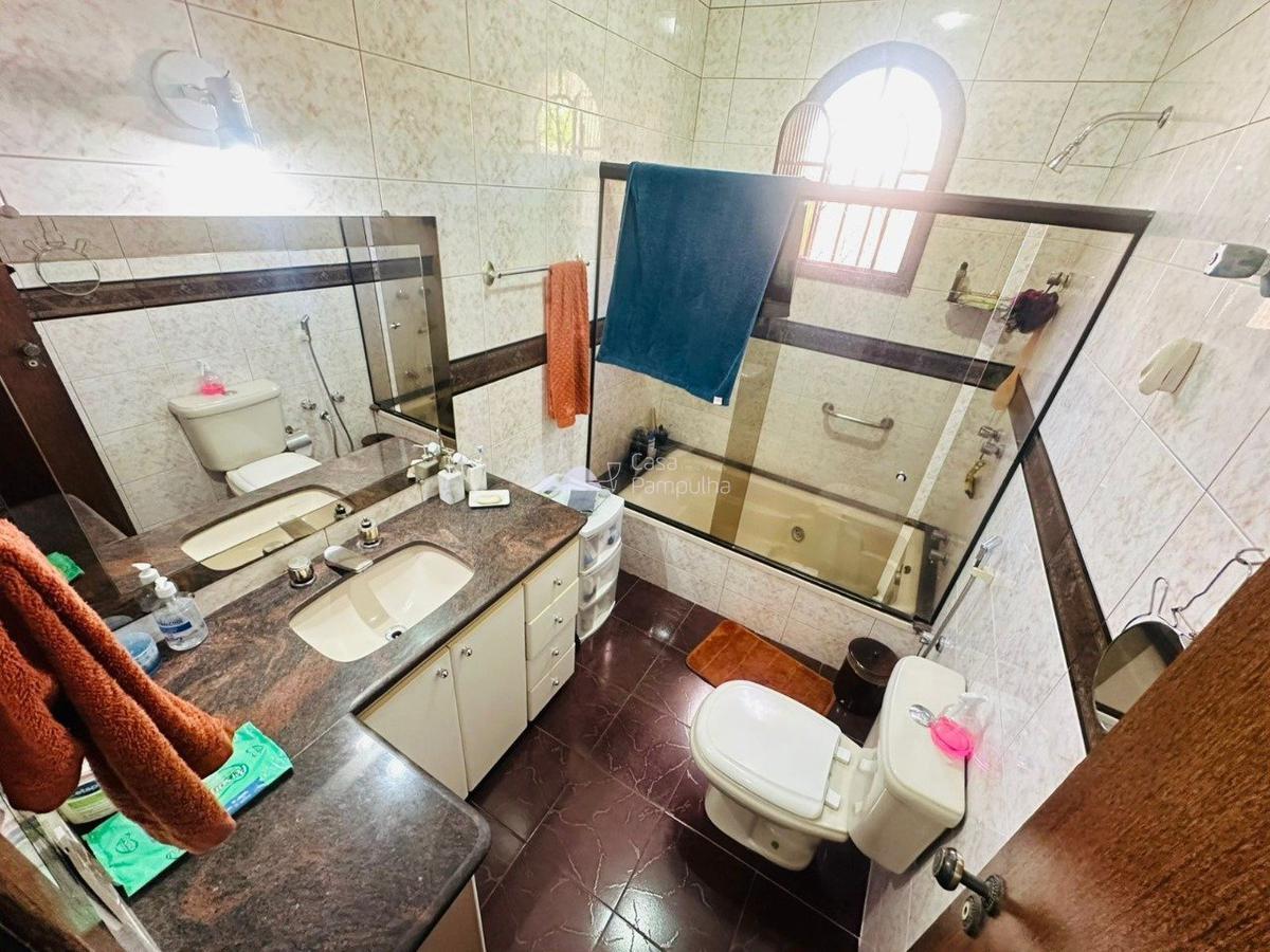 Casa, Santa Amélia, 4 Quartos, 6 Vagas, 2 Suítes