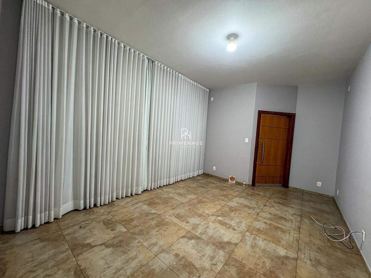 Casa, Fonte Grande, 4 Quartos, 3 Vagas, 3 Suítes