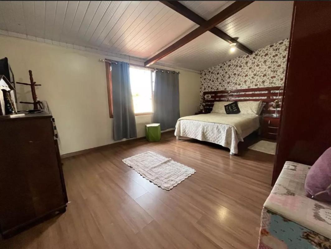 Casa, Teixeira Dias, 4 Quartos, 3 Vagas