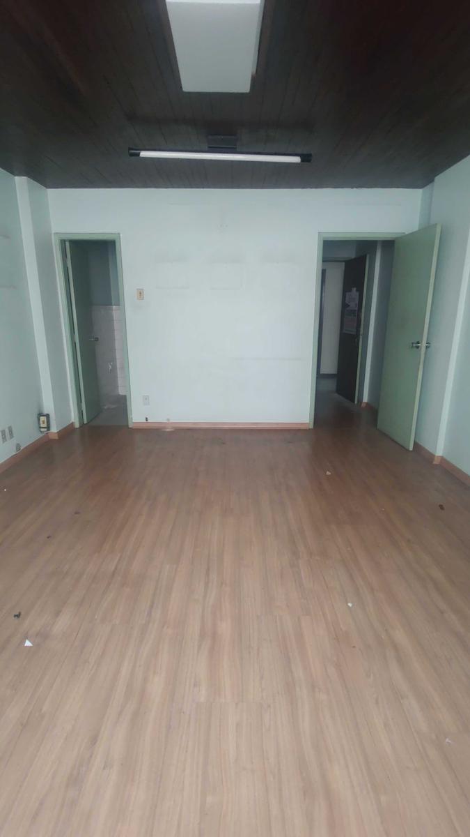 Sala, Centro, 0 Quarto, 0 Vaga