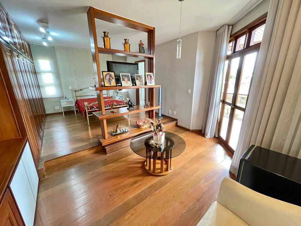 Casa, Bandeirantes (pampulha), 4 Quartos, 8 Vagas, 2 Suítes