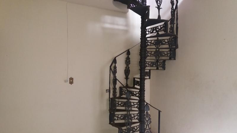 Casa, Centro, 4 Quartos, 0 Vaga, 1 Suíte